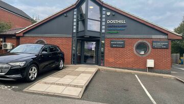 Dosthill exterior dental surgery