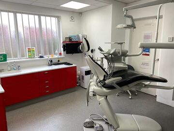 dental surgery treament room