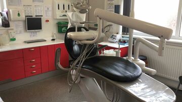 dental surgery treatment room